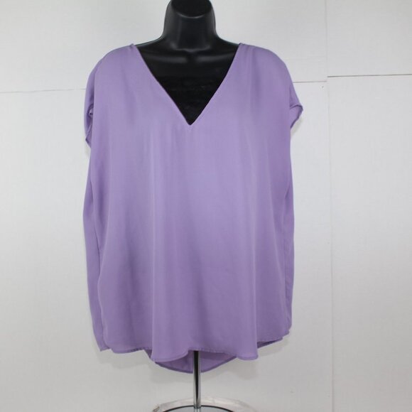TORRID - Picture 1 of 8